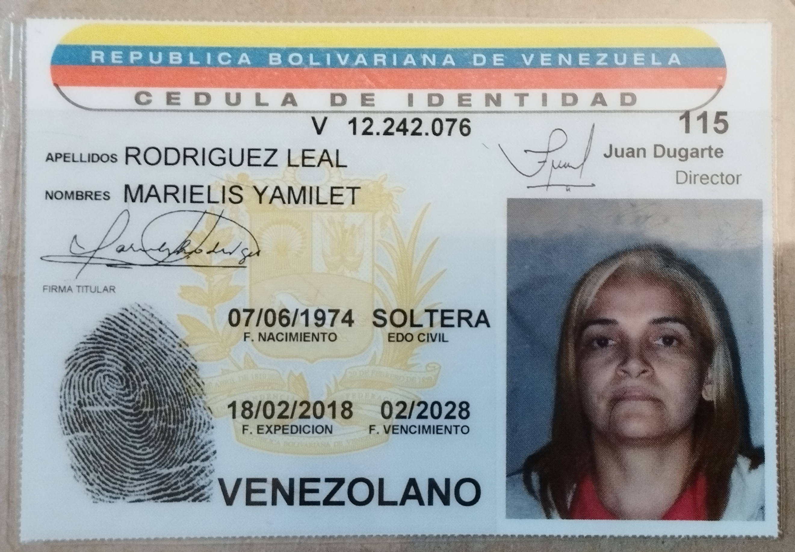 Anexe copia de la cédula