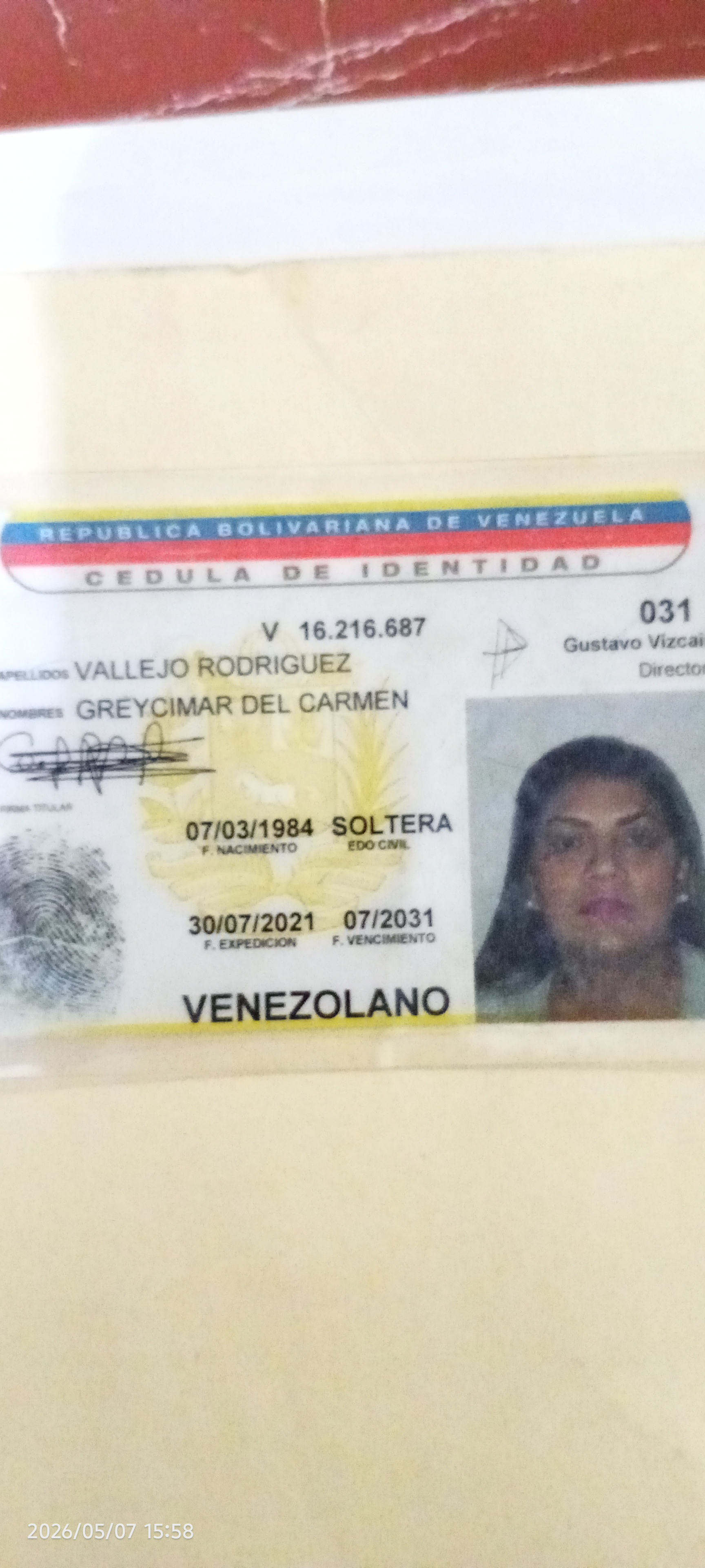 Anexe copia de la cédula