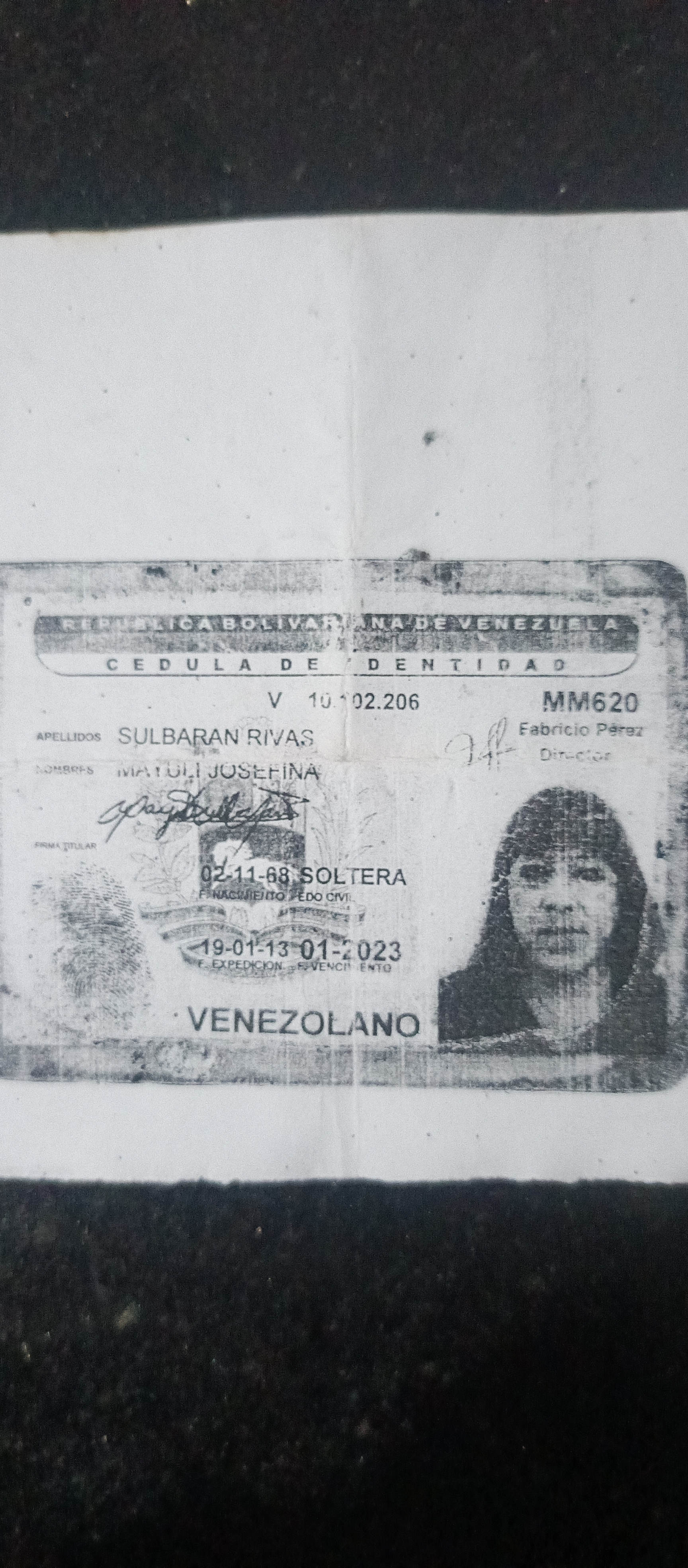 Anexe copia de la cédula