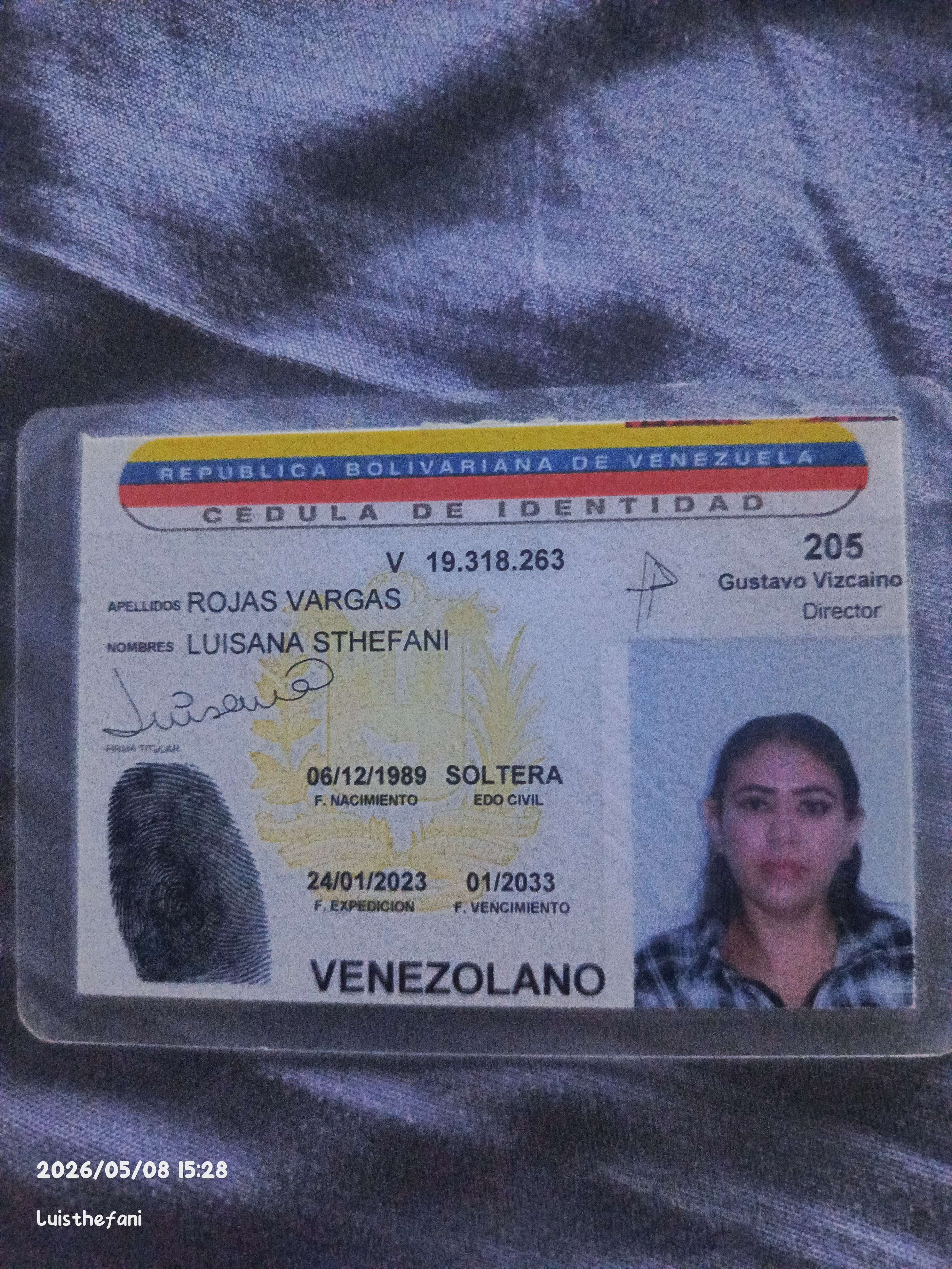 Anexe copia de la cédula