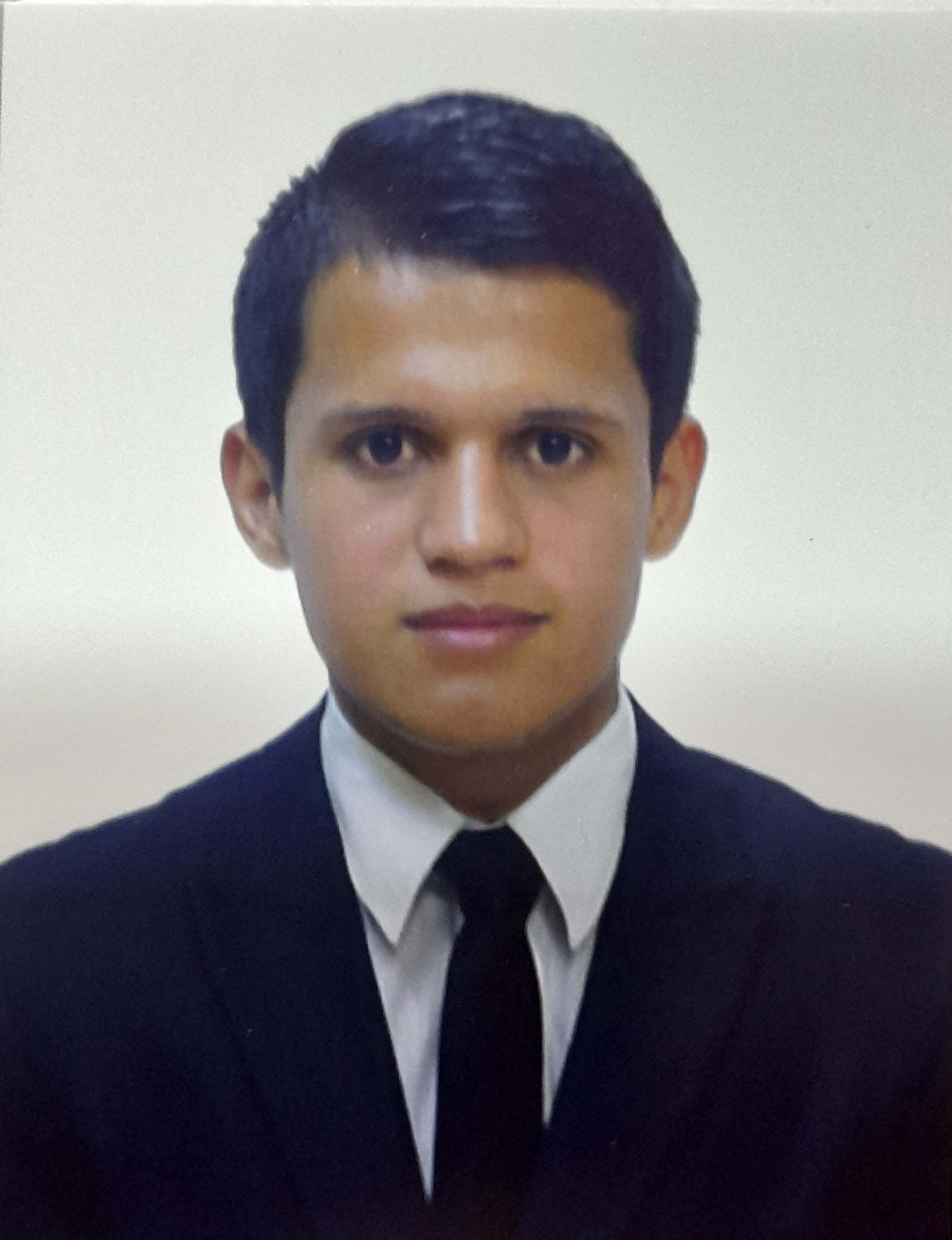Anexe una foto carnet