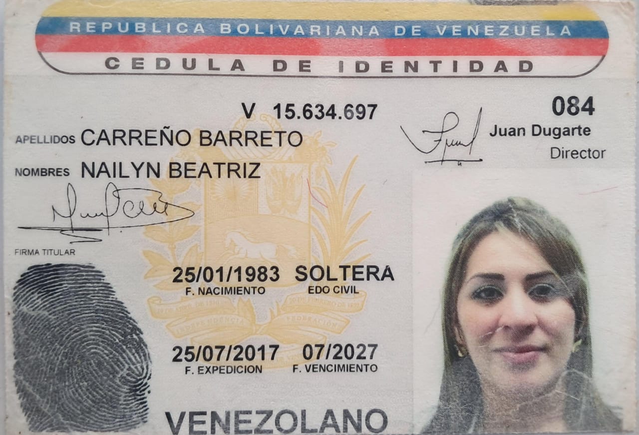 Anexe copia de la cédula