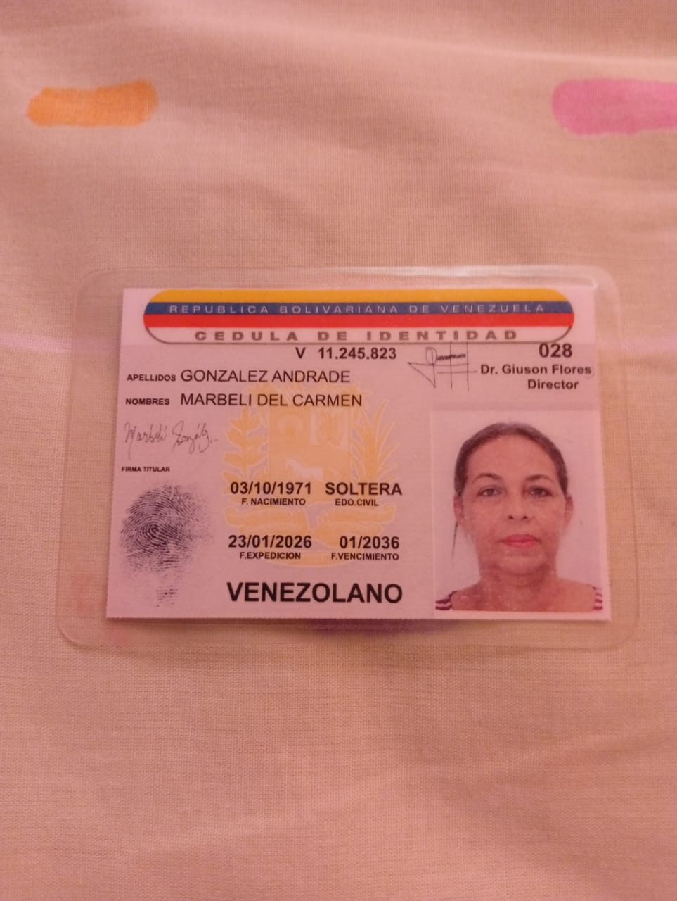 Anexe copia de la cédula