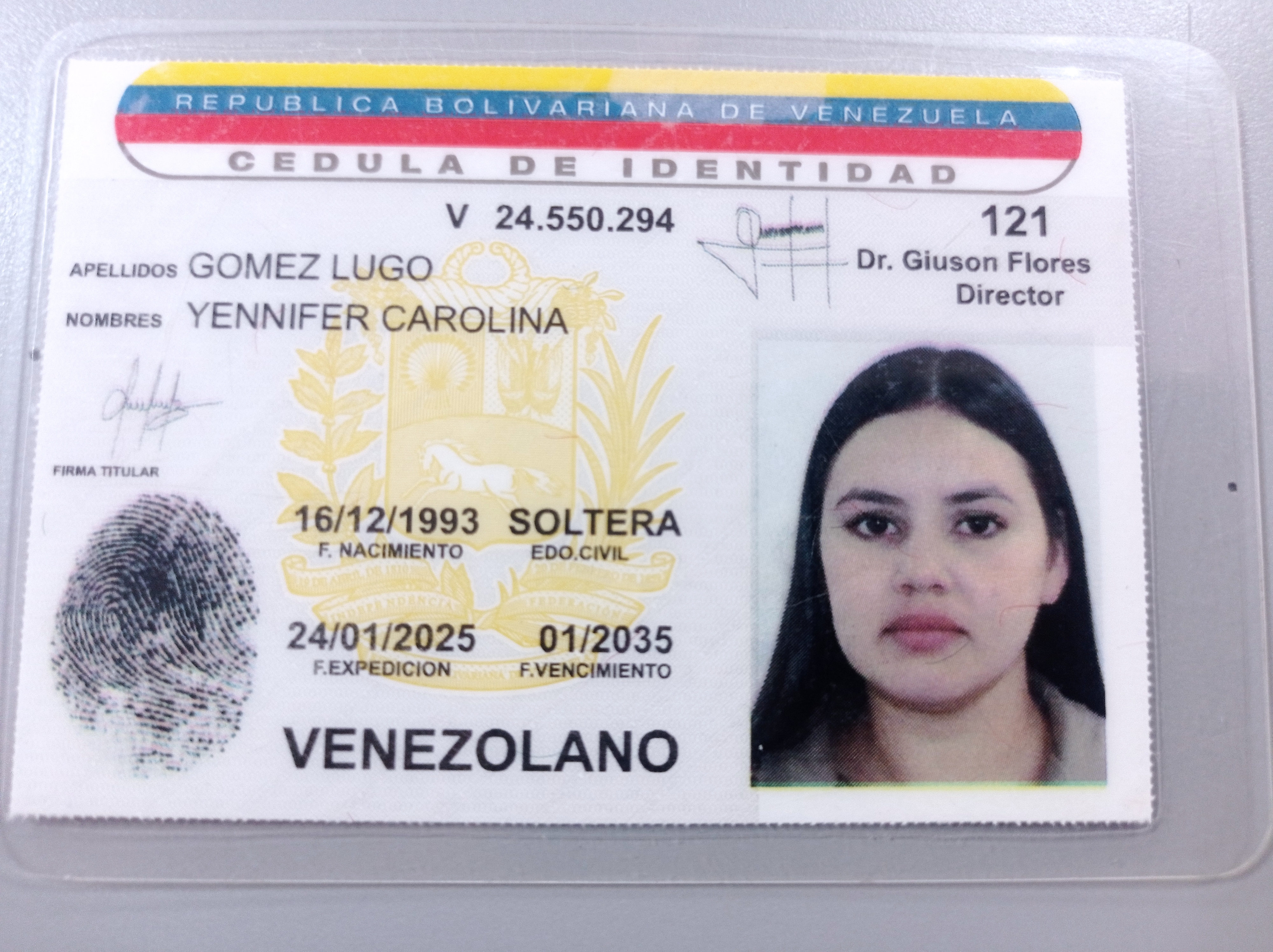 Anexe copia de la cédula