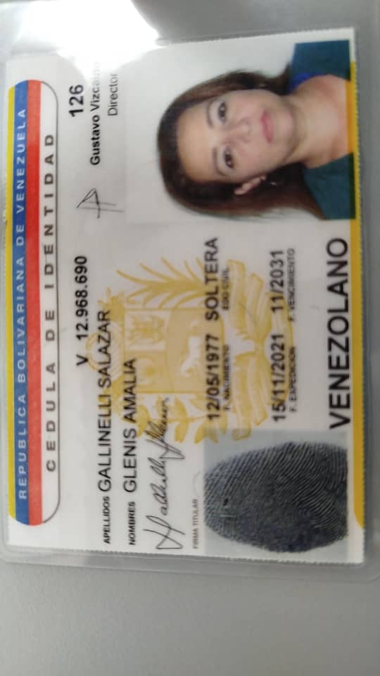 Anexe copia de la cédula