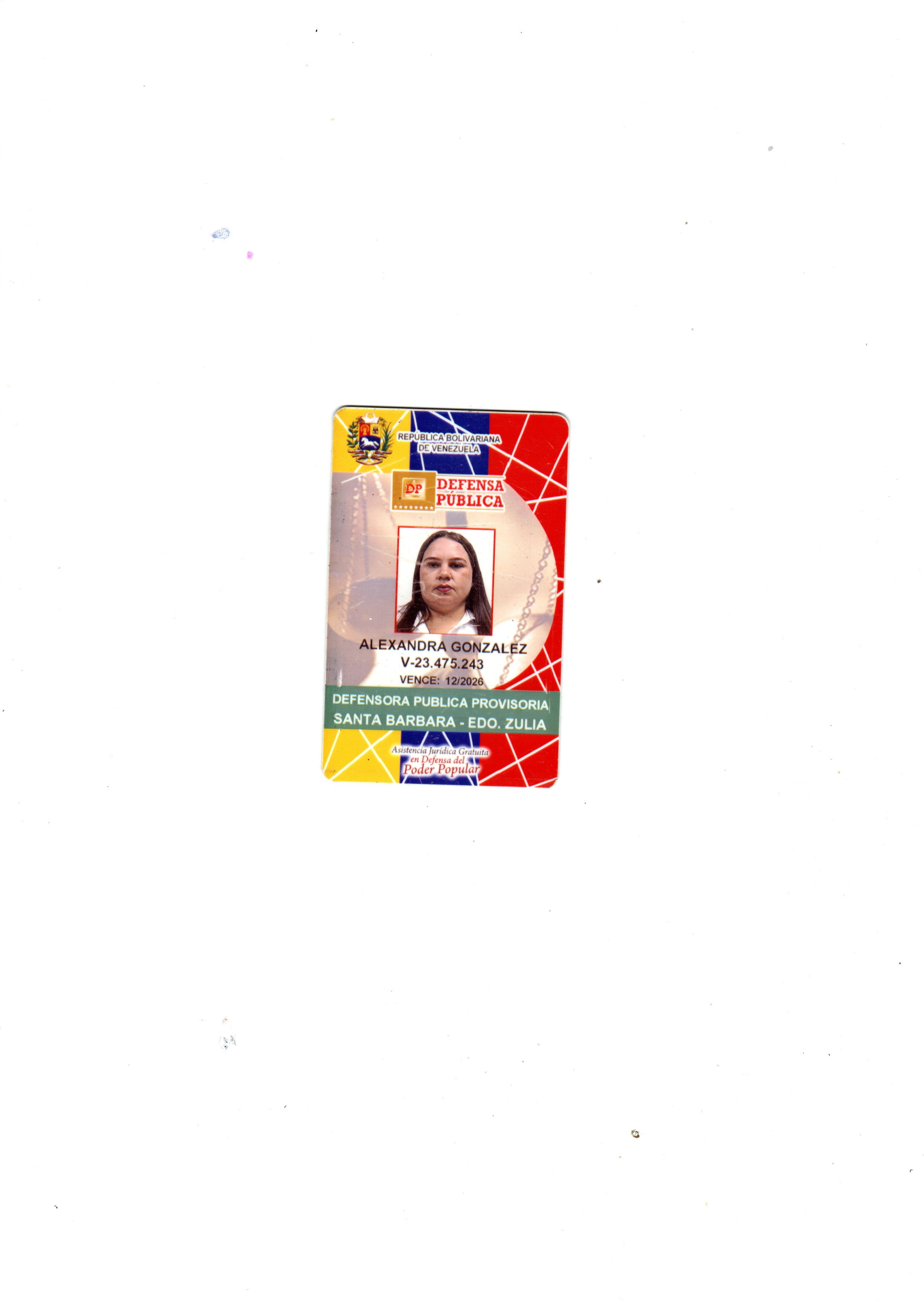 Anexe una foto carnet