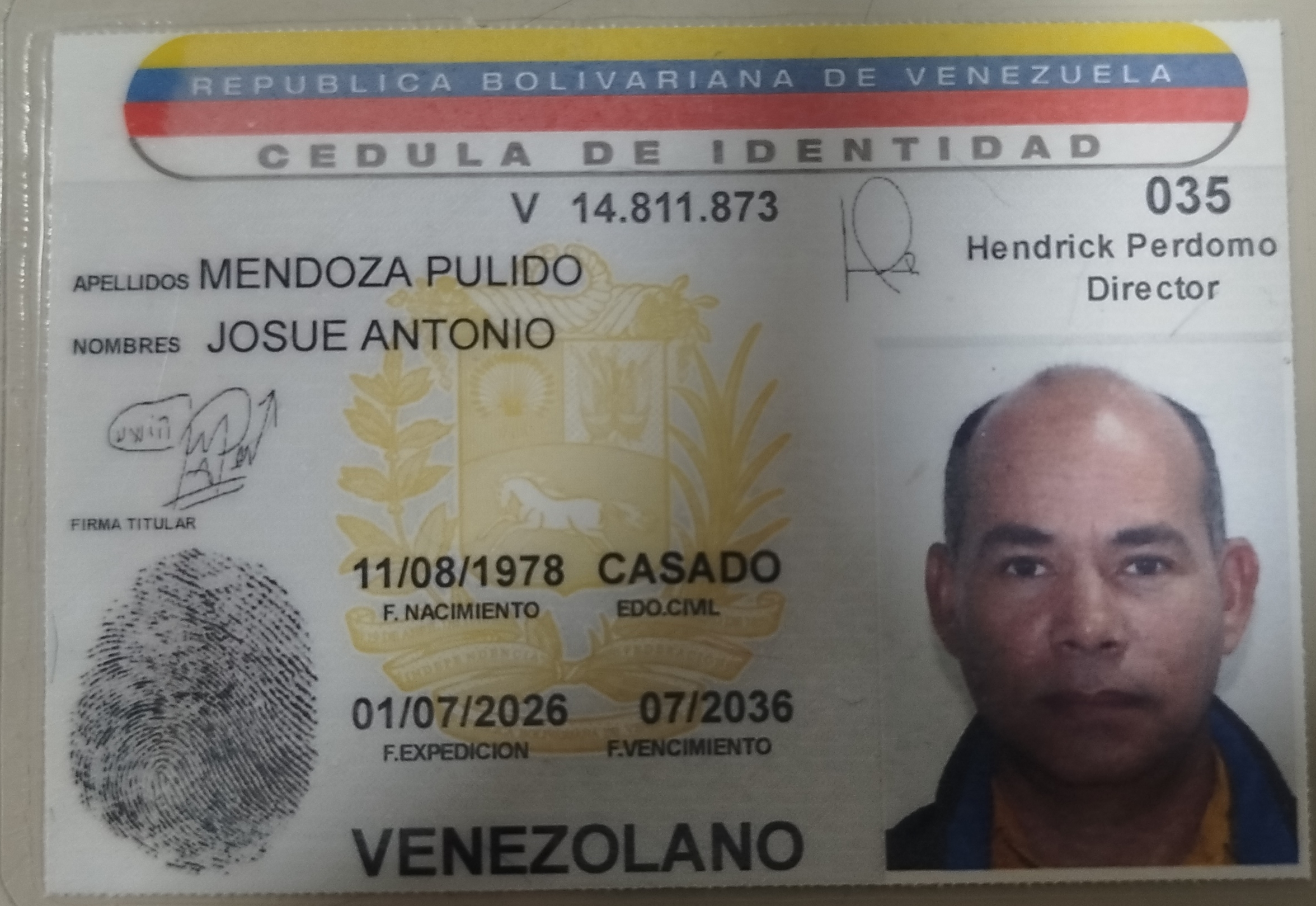 Anexe copia de la cédula