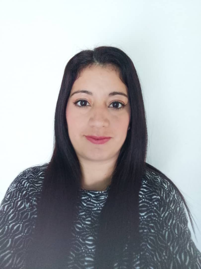 Anexe una foto carnet, copia de la cédula y soportes de sintesis curricular (el formato debe ser .pdf)
